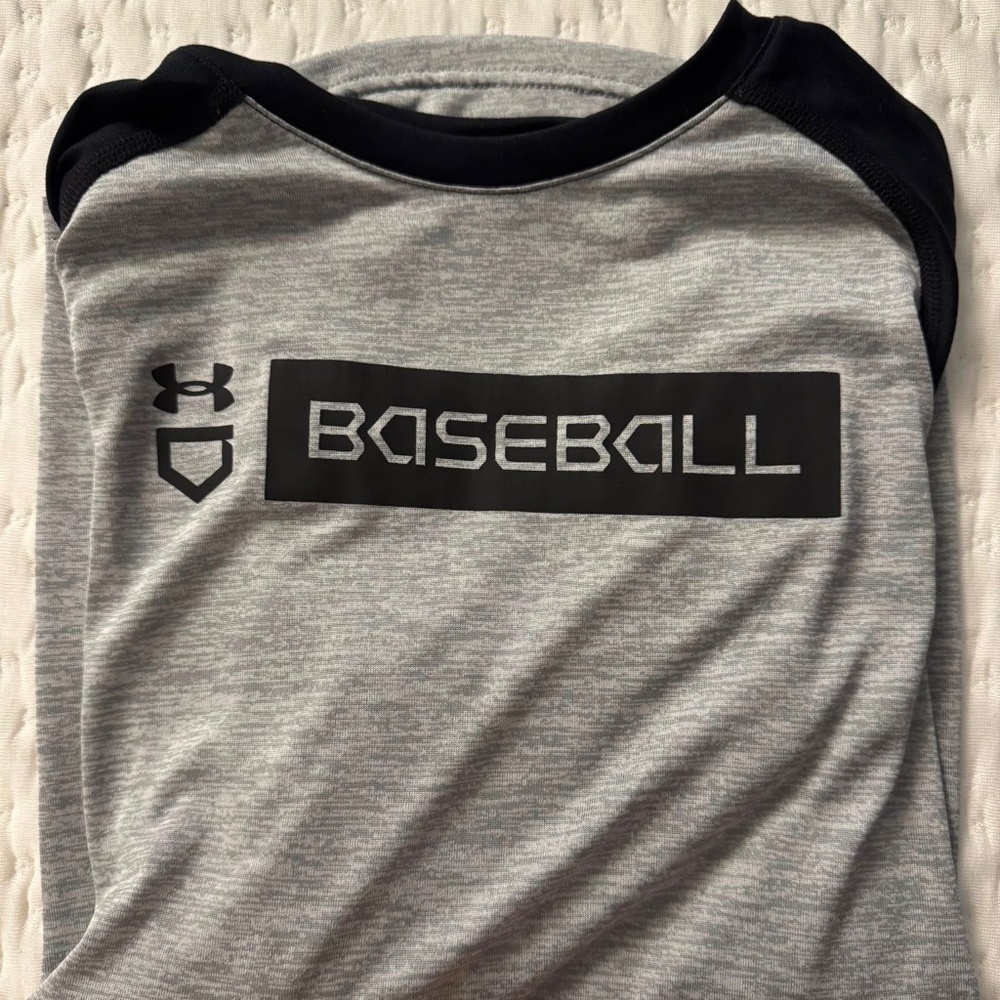 Under Armour ¾ Sleeve Baseball Tee